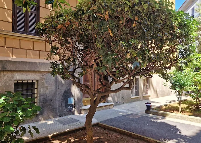 Borghese Magnolia Апартаменты *