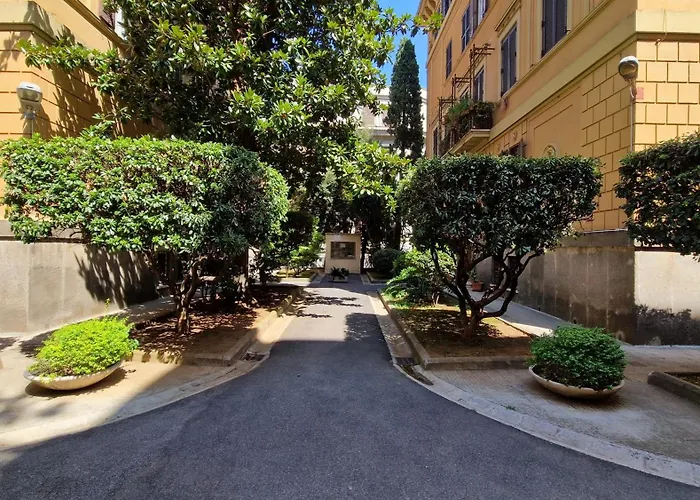 Borghese Magnolia Апартаменты *