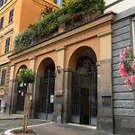 Borghese Magnolia