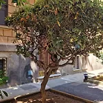 Borghese Magnolia Apartman *
